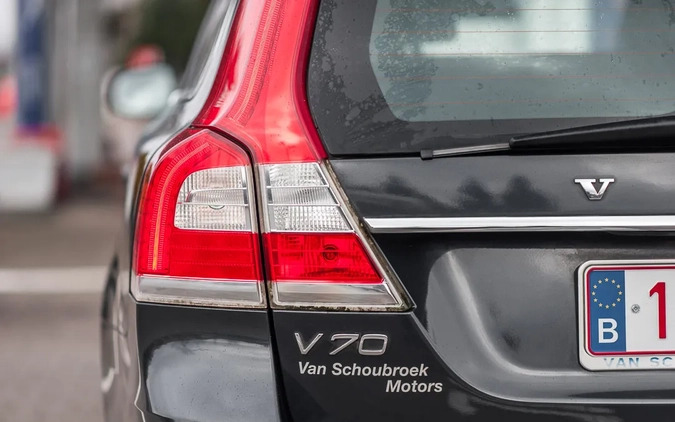 Volvo V70 cena 49999 przebieg: 185342, rok produkcji 2016 z Końskie małe 781